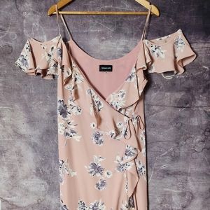 Ruffle Wrap Floral Maxi Dresss